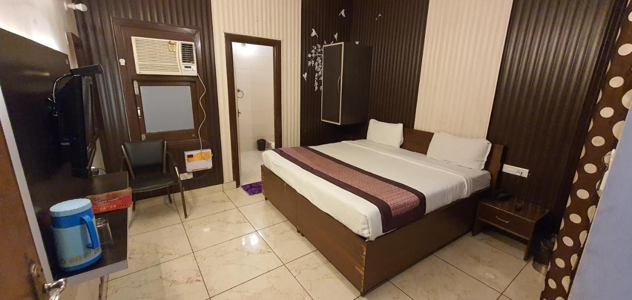 Hotel Amritsar Inn Exterior foto